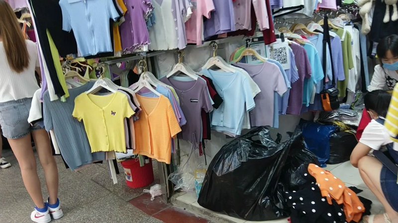 服装批发,如何在竞争中脱颖而出?